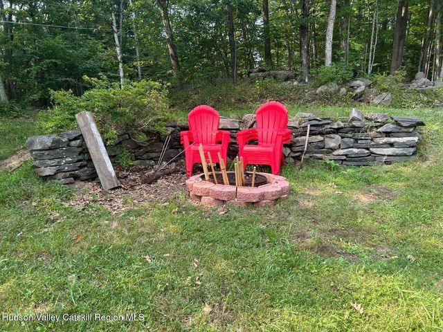 375 N N. Lake Road, Haines Falls, NY 12436