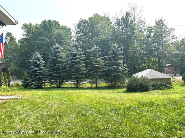 375 N N. Lake Road, Haines Falls, NY 12436