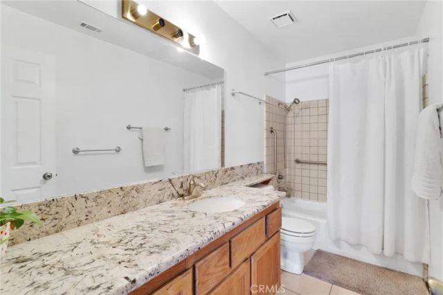 19228 Cottonwood Drive, Apple Valley, CA 92308