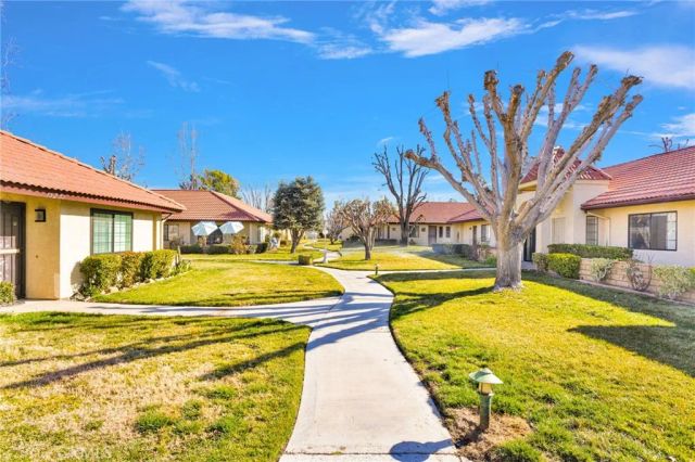 19228 Cottonwood Drive, Apple Valley, CA 92308