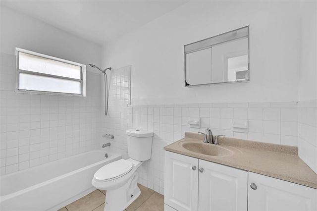 1218 NW 6TH Avenue, Fort Lauderdale, FL 33311