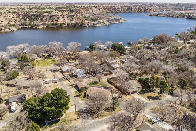 509 S SHORE Drive, Amarillo, TX 79118