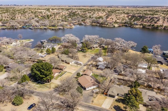 509 S SHORE Drive, Amarillo, TX 79118