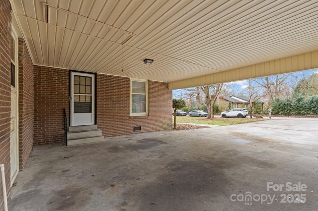 346 St Joseph Street, Kannapolis, NC 28083