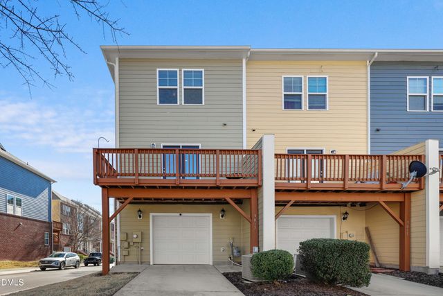 3017 Summerhouse Road, Cary, NC 27519