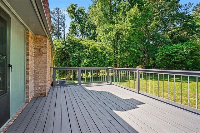 1697 Fremont Drive SW, Stone Mountain, GA 30087
