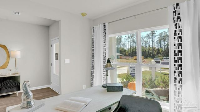 2913 Ironweed Cir, Cantonment, FL 32533