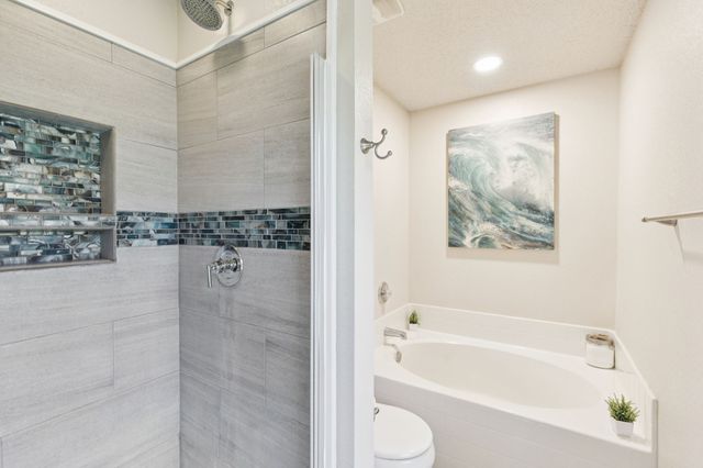 536 Del Mar Drive, Ponder, TX 76259