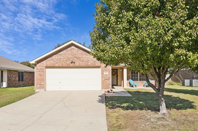536 Del Mar Drive, Ponder, TX 76259