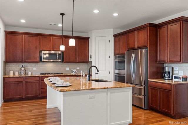 784 Ellsworth Court, Castle Rock, CO 80104