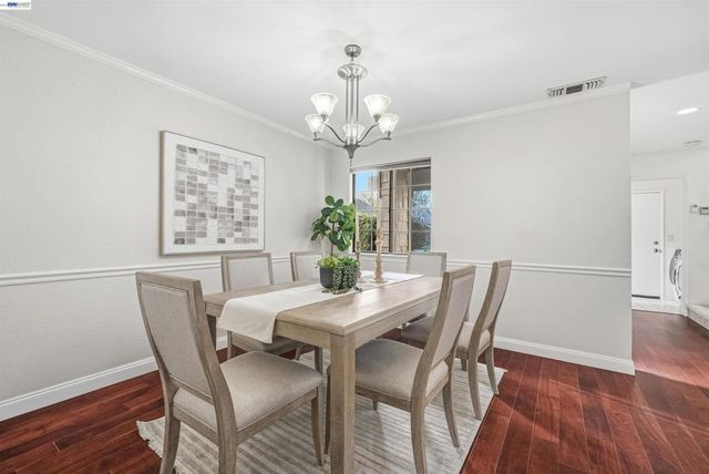 3653 Kamp Dr, Pleasanton, CA 94588