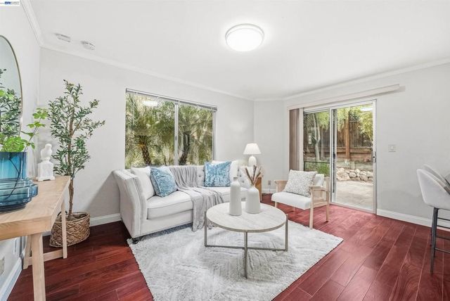 3653 Kamp Dr, Pleasanton, CA 94588