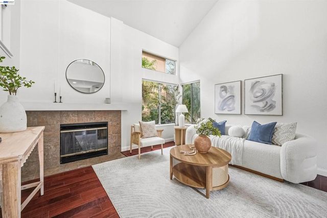 3653 Kamp Dr, Pleasanton, CA 94588