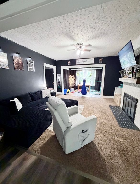 Image 3 of property listing at 520 E 6th Street, Centralia, IL 62801