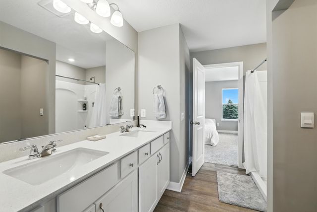 20912 Flanders Way, Farmington, MN 55024