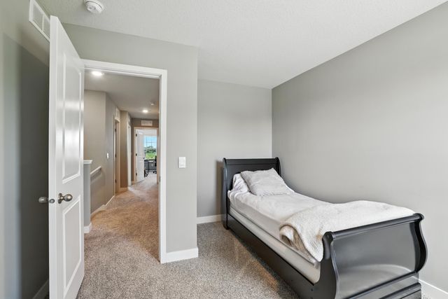 20912 Flanders Way, Farmington, MN 55024