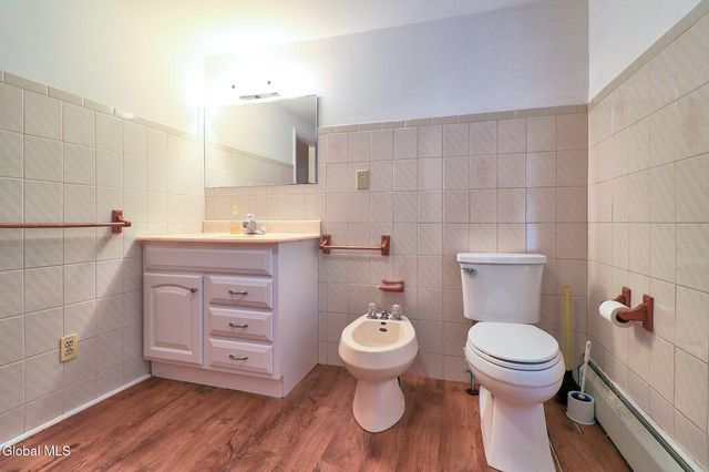 805 Marion Avenue, Schenectady, NY 12303