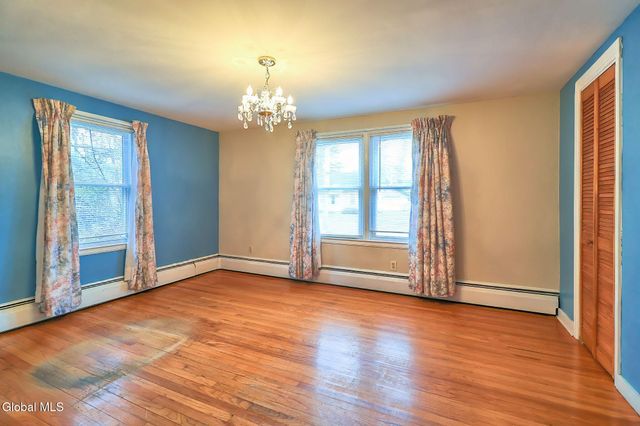 805 Marion Avenue, Schenectady, NY 12303