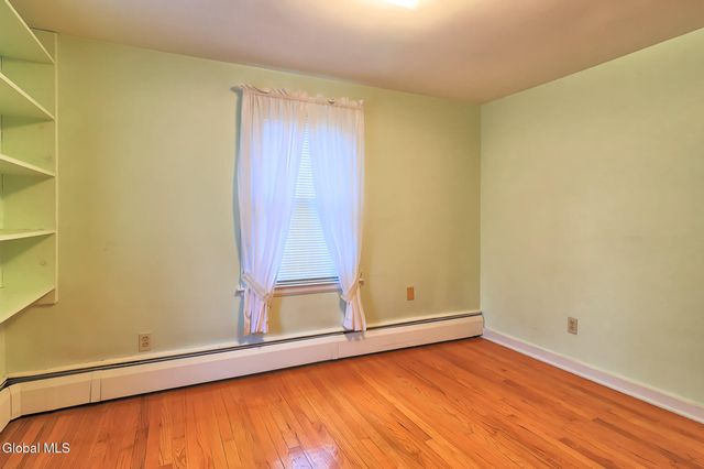 805 Marion Avenue, Schenectady, NY 12303