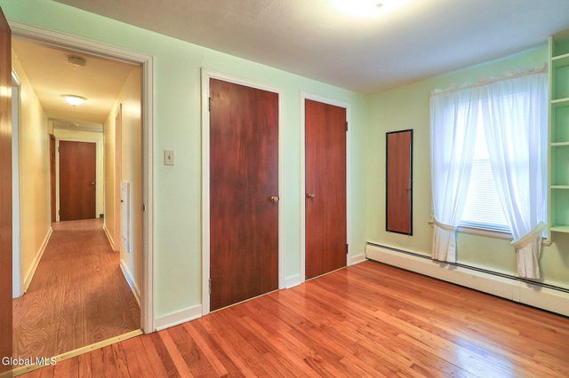 805 Marion Avenue, Schenectady, NY 12303