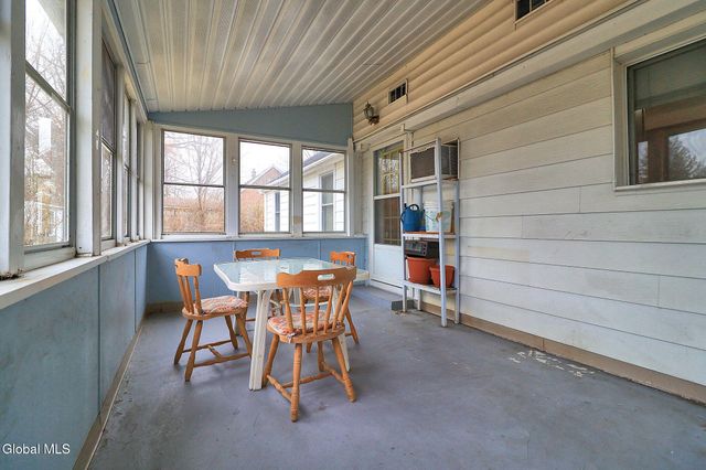 805 Marion Avenue, Schenectady, NY 12303