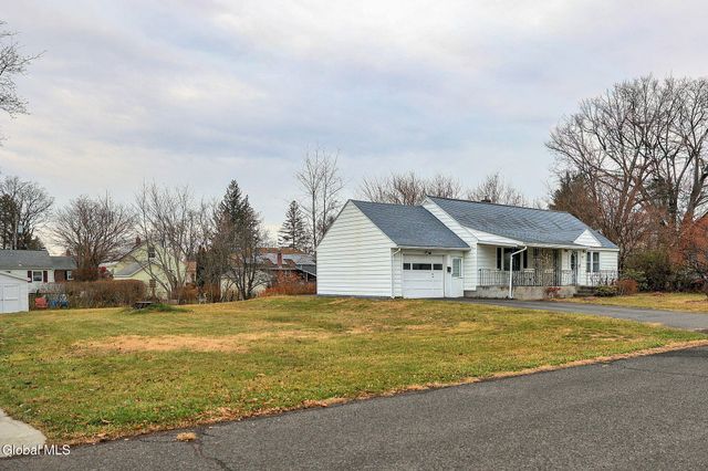 805 Marion Avenue, Schenectady, NY 12303