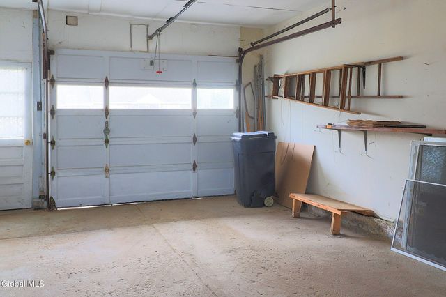 805 Marion Avenue, Schenectady, NY 12303