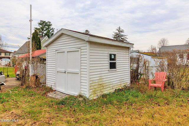 805 Marion Avenue, Schenectady, NY 12303