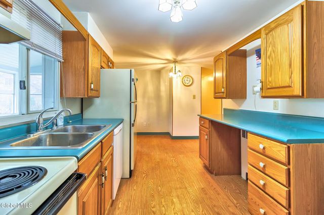 805 Marion Avenue, Schenectady, NY 12303