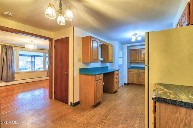 805 Marion Avenue, Schenectady, NY 12303