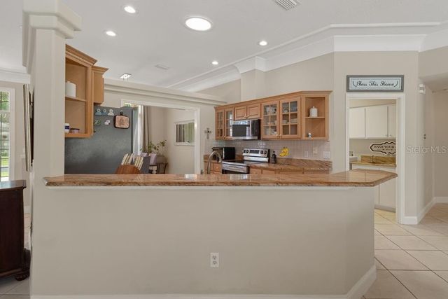 31 LAKE DIAMOND BOULEVARD, Ocala, FL 34472