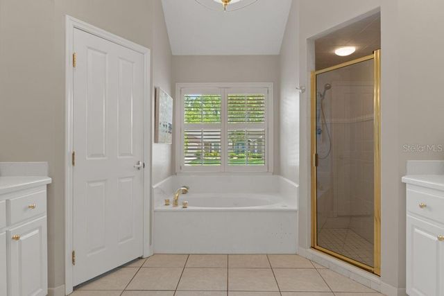 31 LAKE DIAMOND BOULEVARD, Ocala, FL 34472