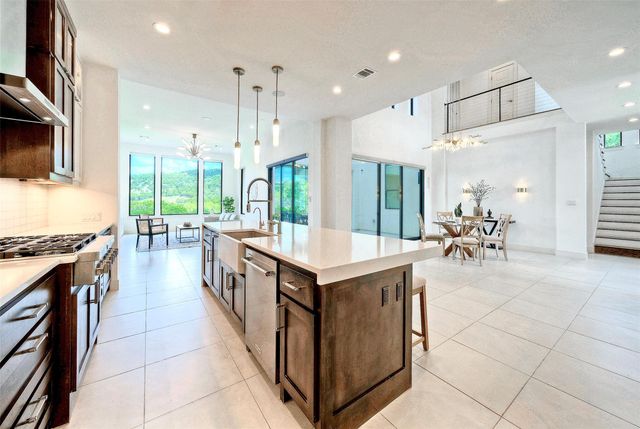 6825 Davenport Divide RD, Austin, TX 78738