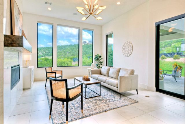 6825 Davenport Divide RD, Austin, TX 78738
