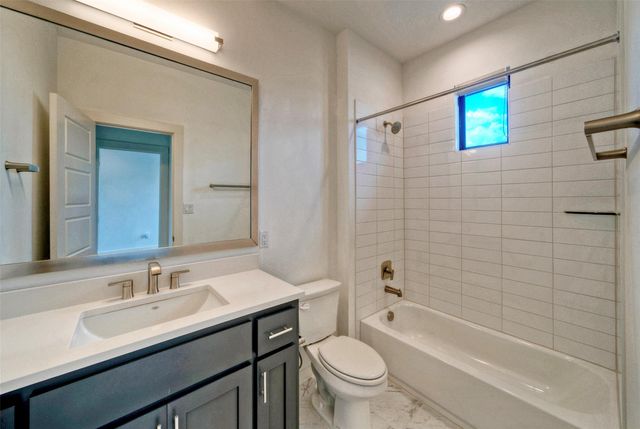 6825 Davenport Divide RD, Austin, TX 78738