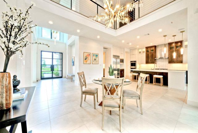 6825 Davenport Divide RD, Austin, TX 78738