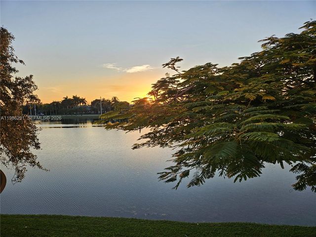 751 SW 148th Ave 1012, Sunrise, FL 33325