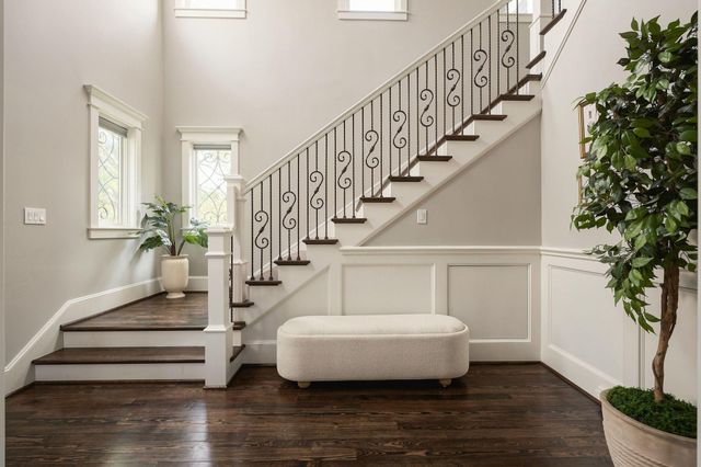 2012 Harvard Street, Houston, TX 77008