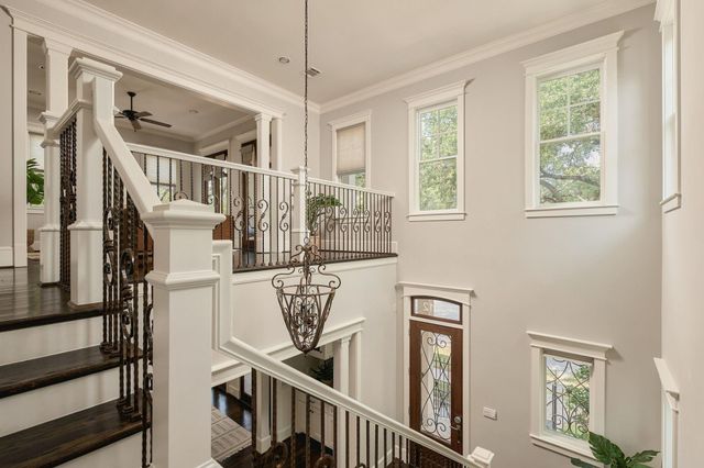 2012 Harvard Street, Houston, TX 77008