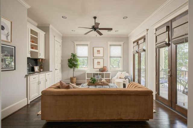 2012 Harvard Street, Houston, TX 77008