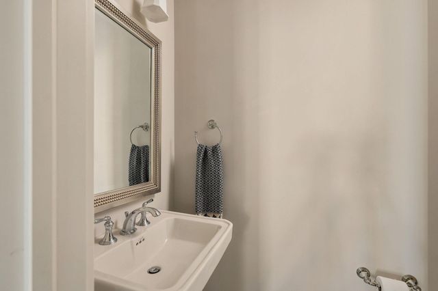 2012 Harvard Street, Houston, TX 77008