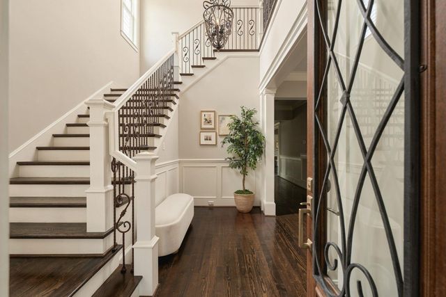 2012 Harvard Street, Houston, TX 77008