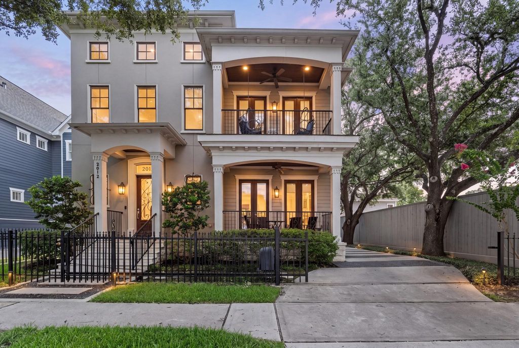 2012 Harvard Street, Houston, TX 77008