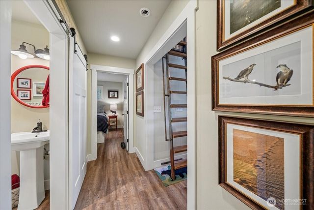 11122 Cole Place, Anderson Island, WA 98303