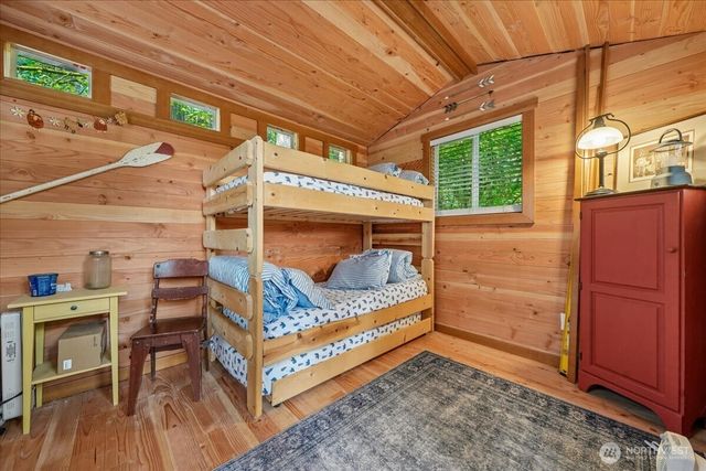 11122 Cole Place, Anderson Island, WA 98303