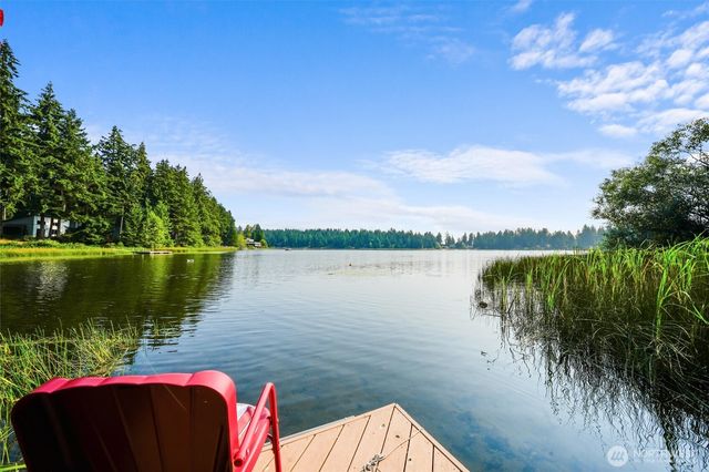 11122 Cole Place, Anderson Island, WA 98303