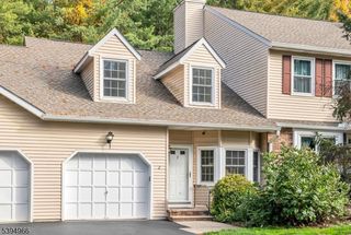 2 Carriage Ln, Sparta Twp., NJ 07871