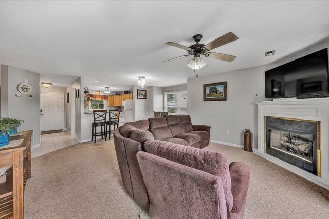 375 Cambridge CT B1, Hardy, VA 24101