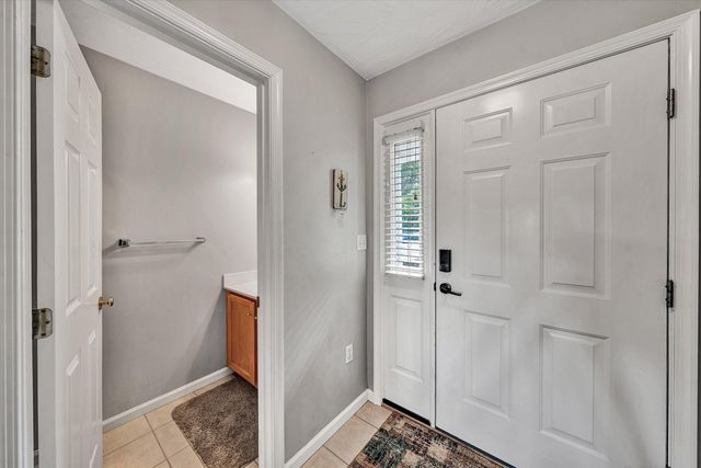375 Cambridge CT B1, Hardy, VA 24101