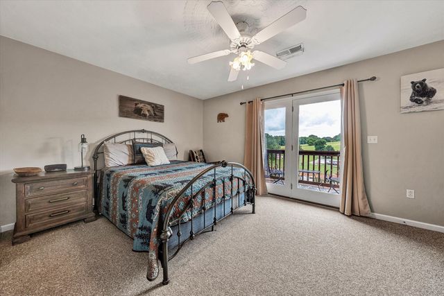 375 Cambridge CT B1, Hardy, VA 24101